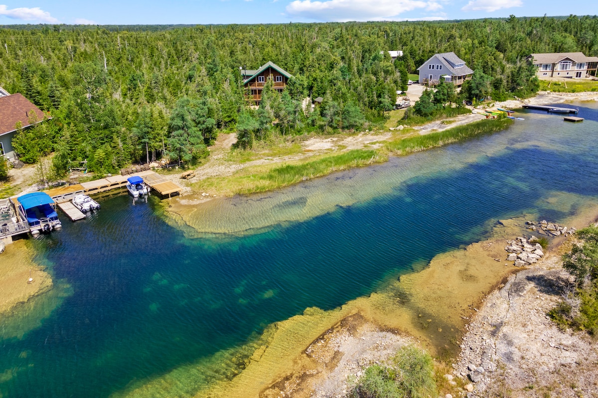 Bruce Peninsula Lake Huron Waterfront Log Home