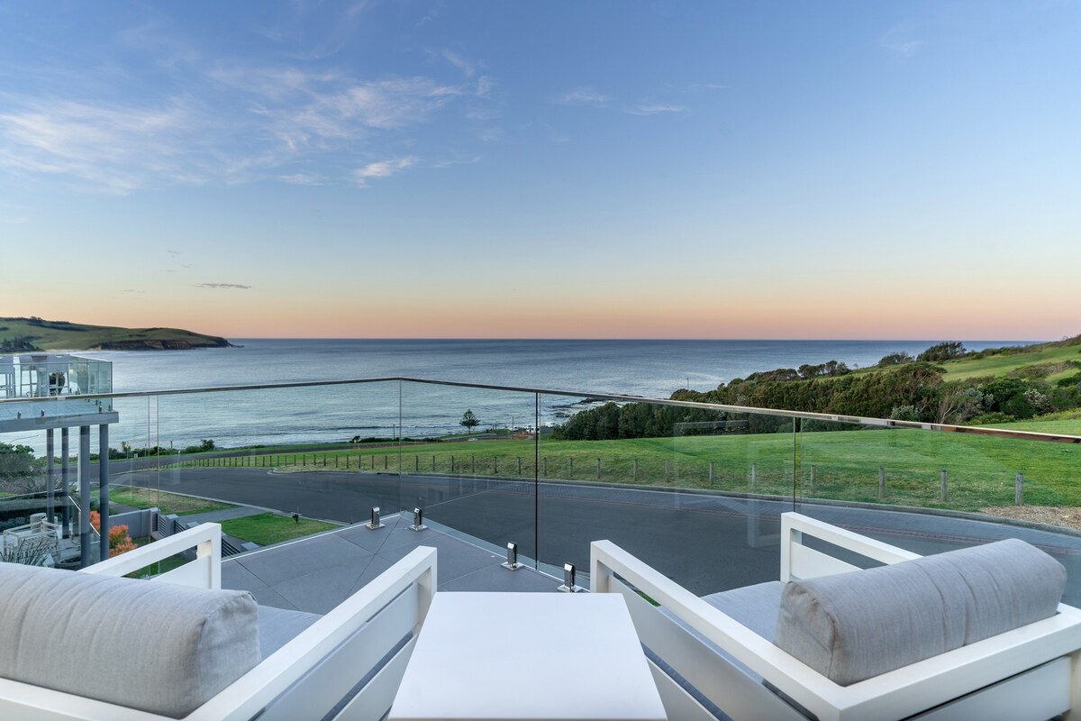 The Deck-Waterfront Luxury-Ocean Views-Pool & Spa