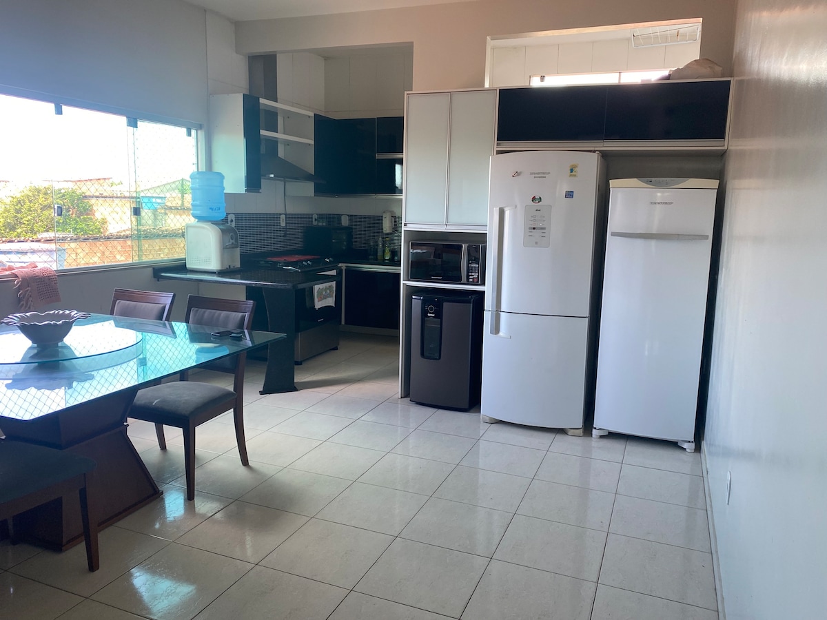 Apartamento centro 500m da praia