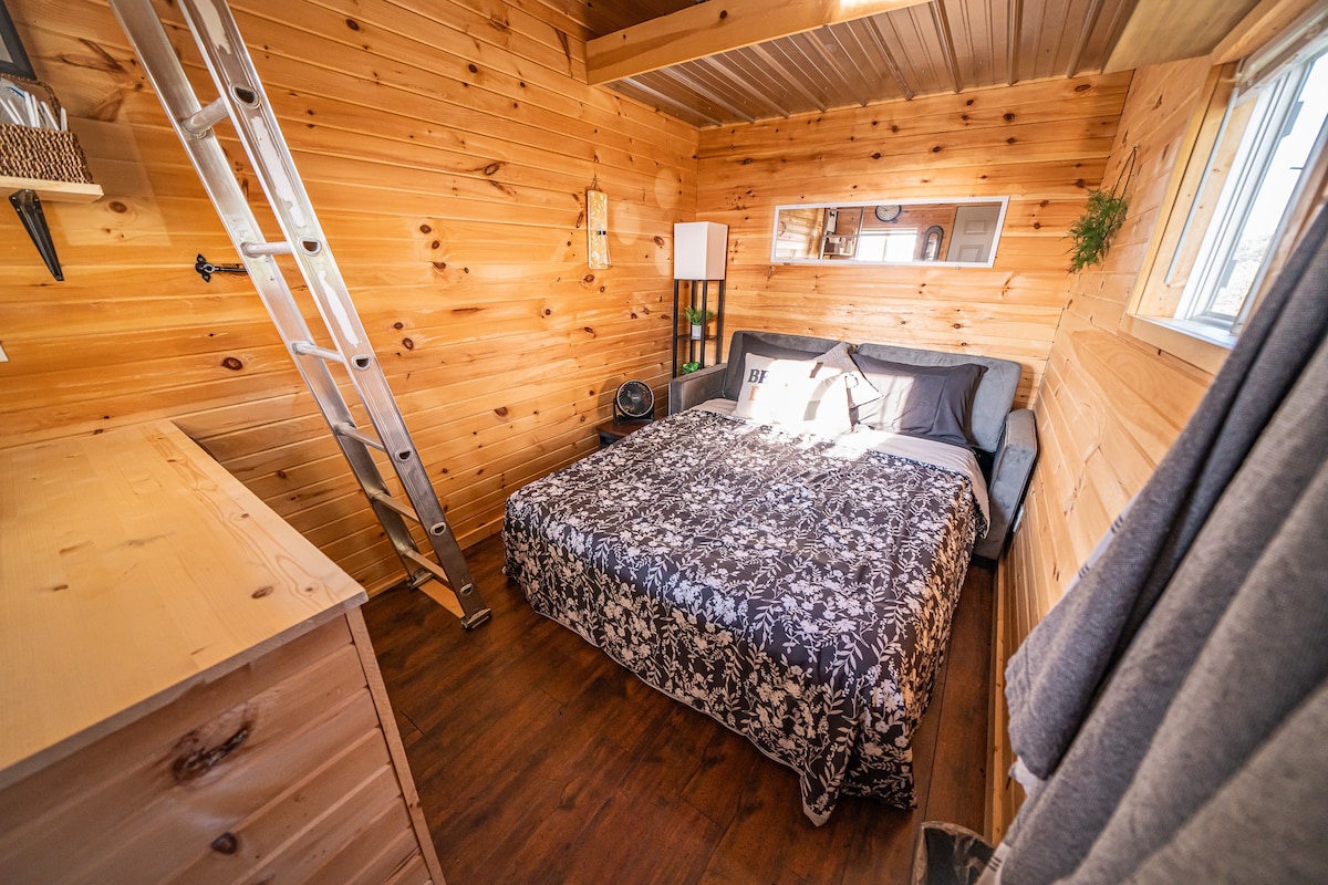 Lake Michigan Tiny Home Glamping