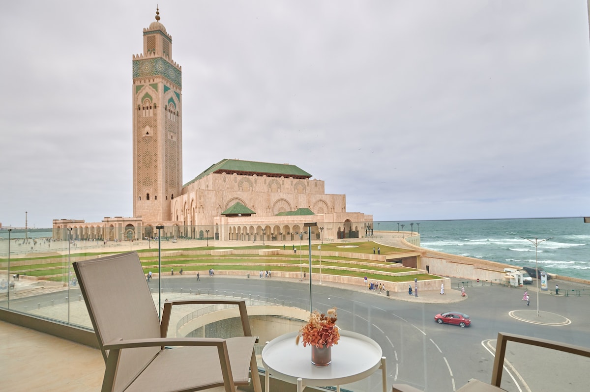 Sea View-Mosquée Hassan II-By TheCasaEdition (B14)