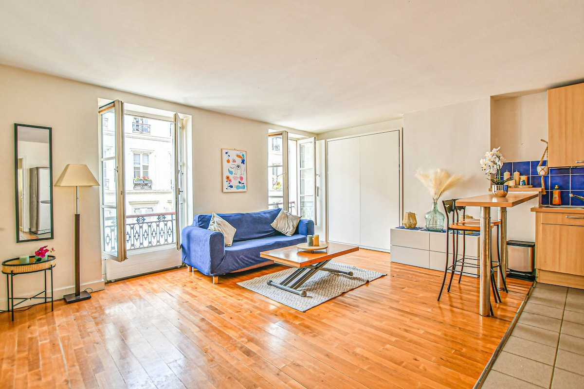 Bright Parisian Flat - Marais