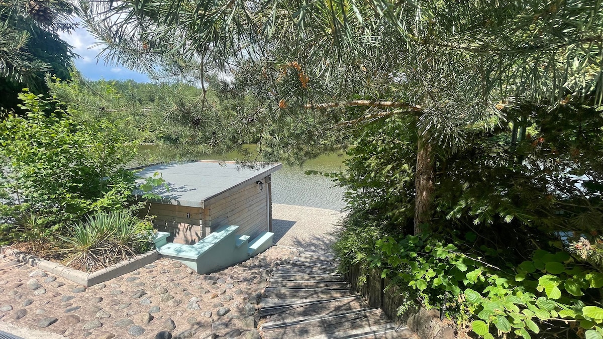 Hébergement au ras de l'eau