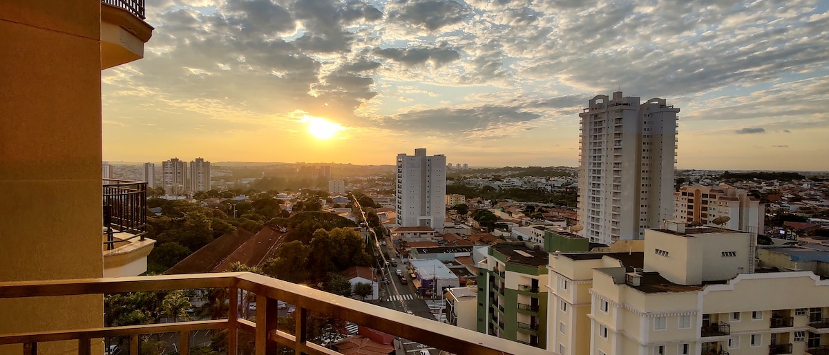 Apartamento acolhedor bem localizado