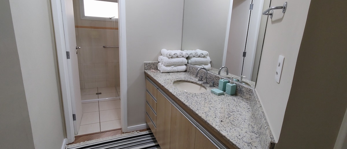 Apartamento acolhedor bem localizado