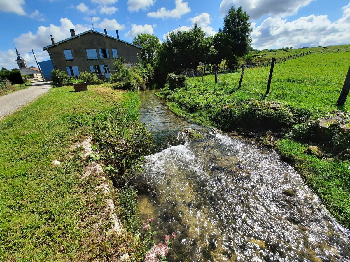 Maison à la campagne, calme.