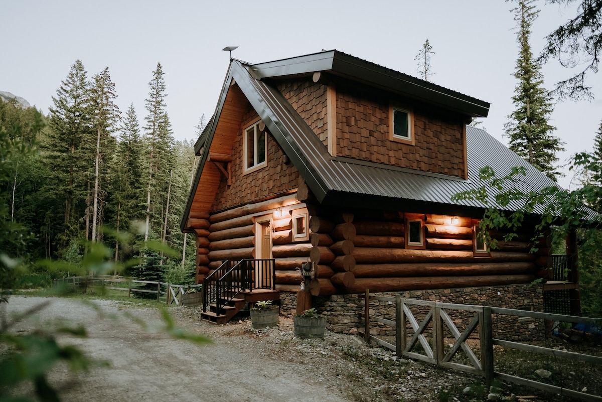Black Bear Log Cabin