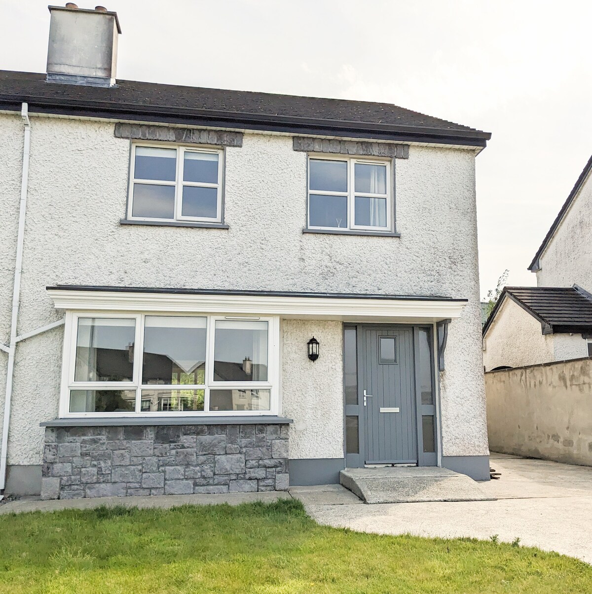 Large Modern House in Ballina