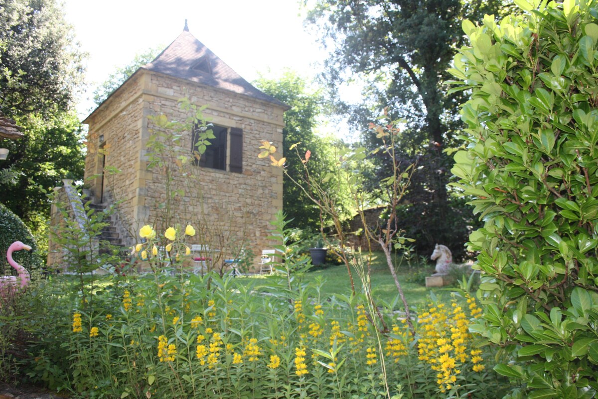 Maison du Parc au pied du château de Beynac