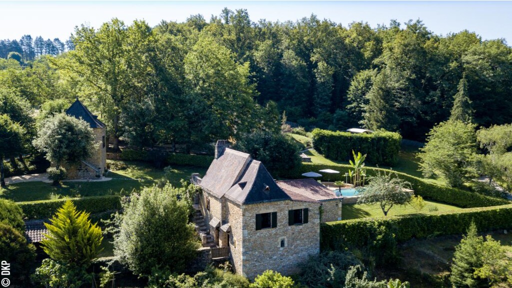 Maison du Parc au pied du château de Beynac