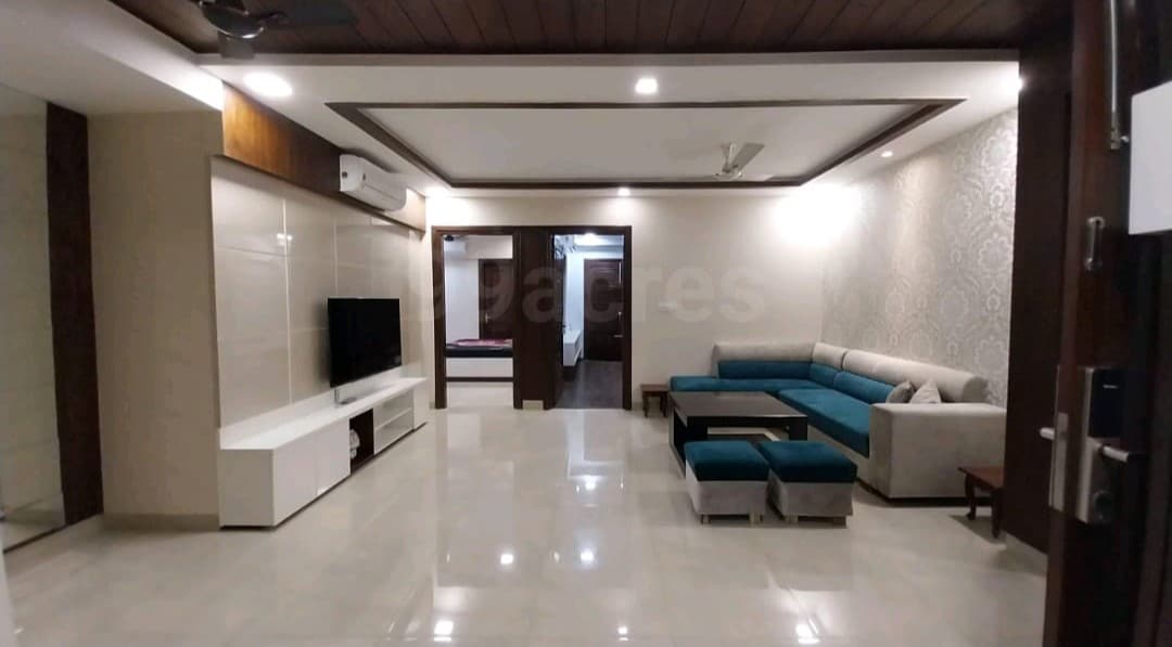 City Beautiful Home Modern 3 Bhk
(NO PARTY)