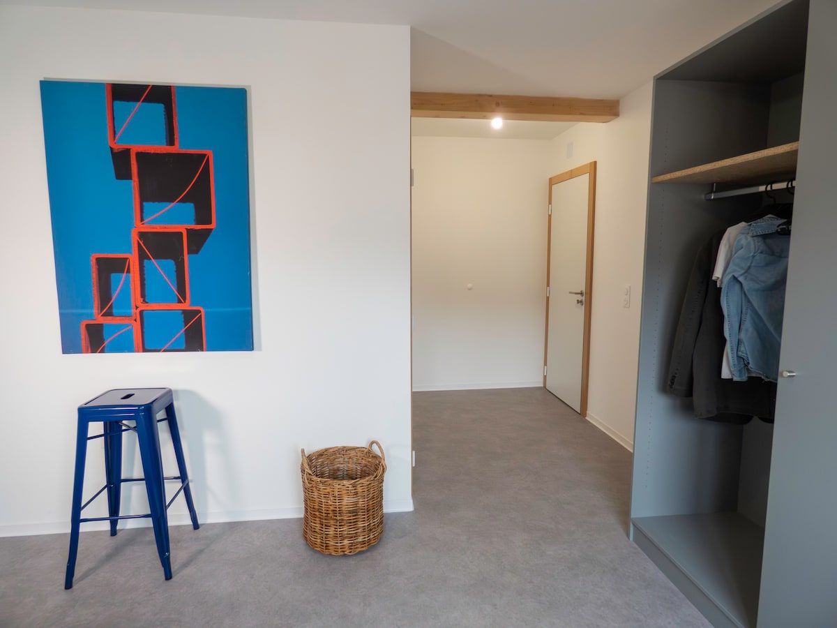 Chambre-Studio avec douche, WC et terrasse 15 m²
