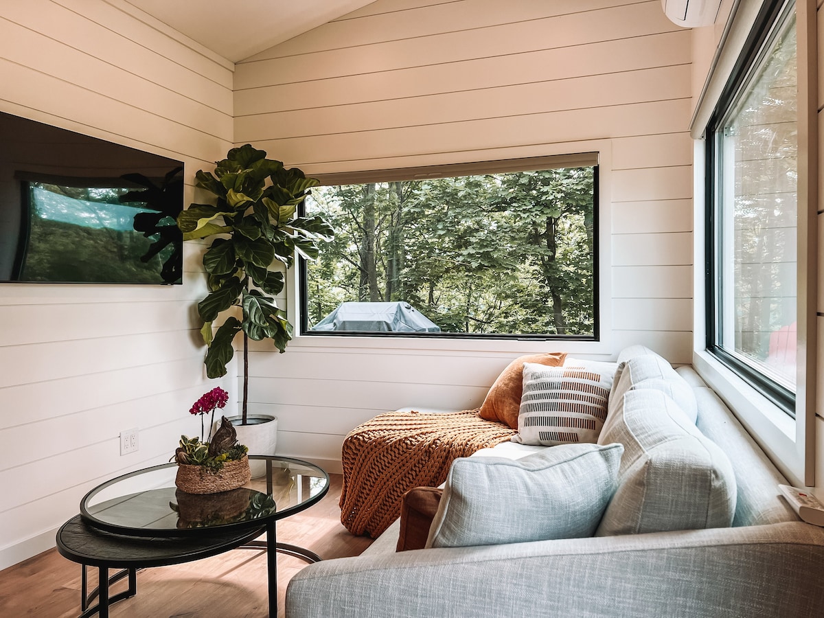 Modern Tiny House Among Niagara Orchard