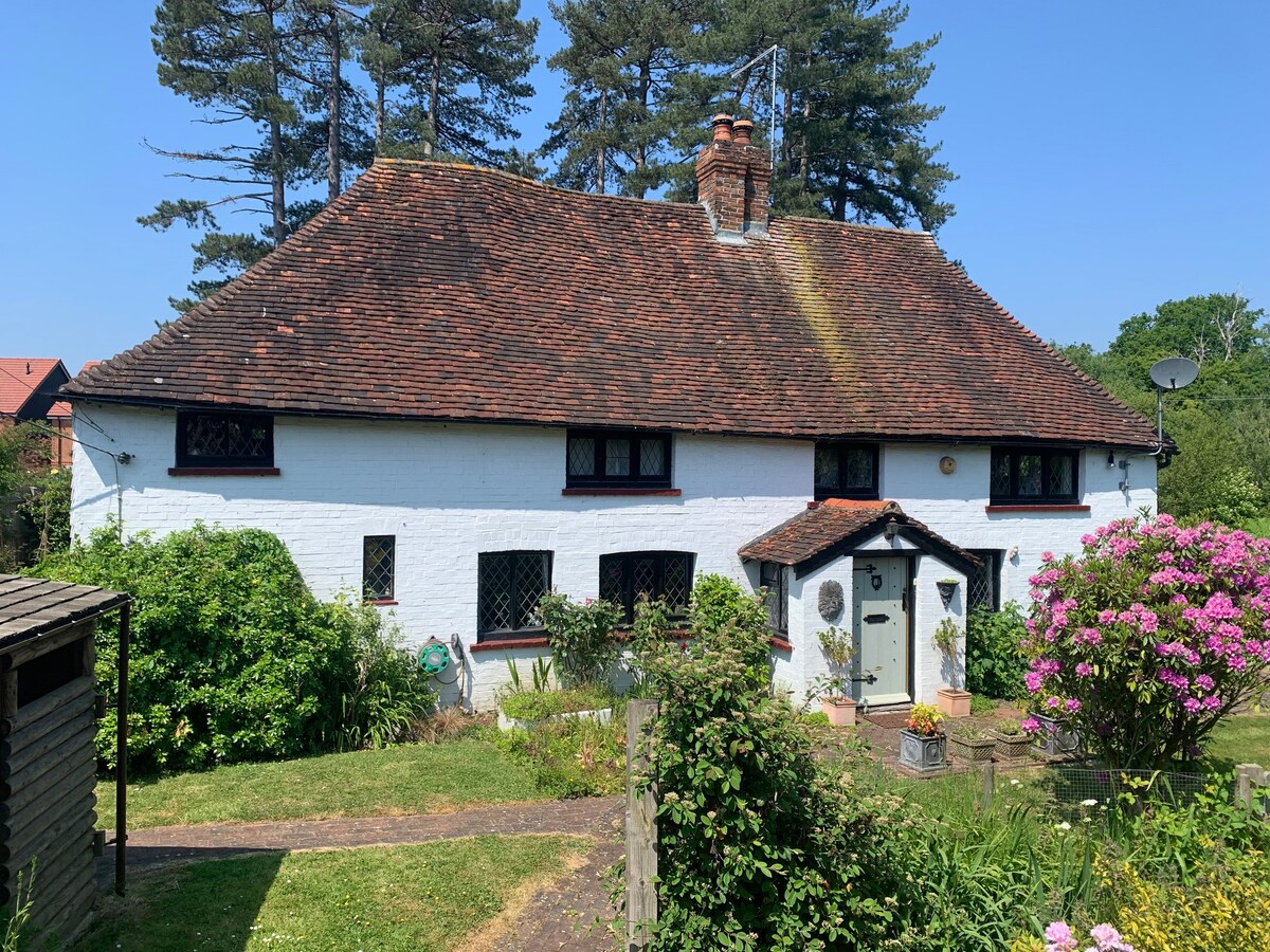 A lovely 500 year old cottage near Hickstead.