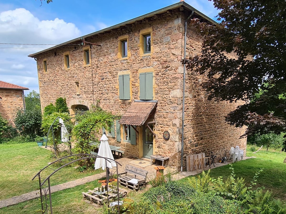 Maison de famille dans le Beaujolais vert