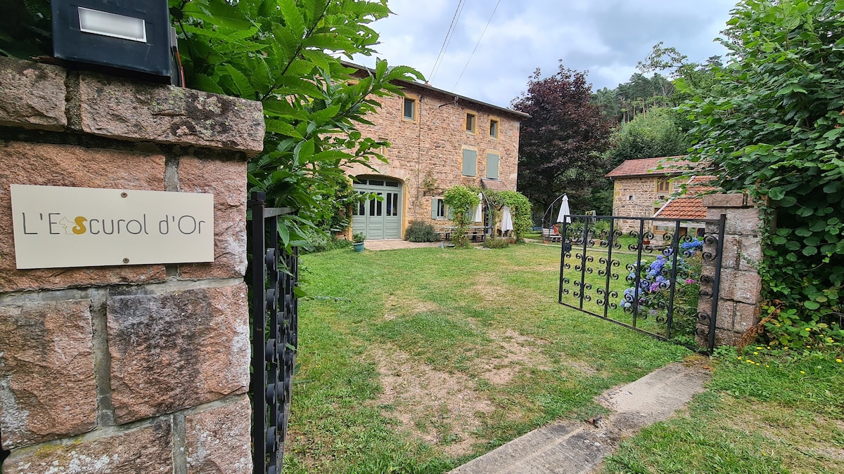 Maison de famille dans le Beaujolais vert