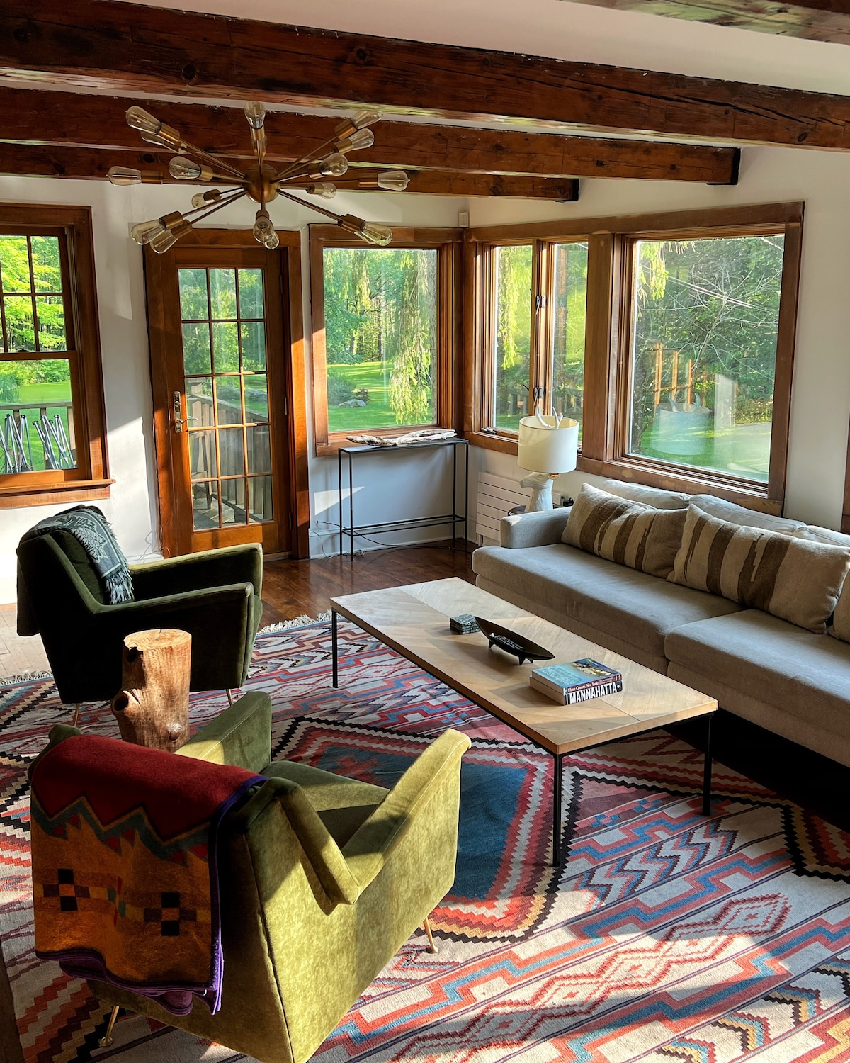 Sun-Drenched Catskills Oasis