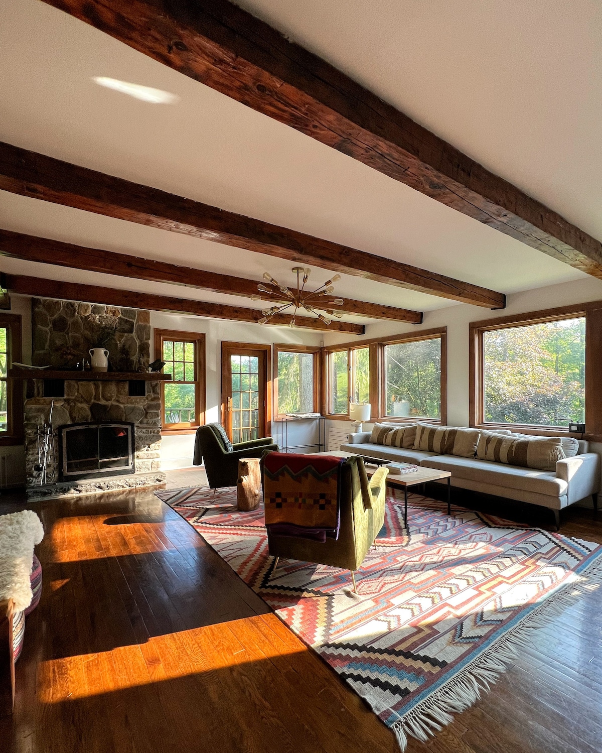 Sun-Drenched Catskills Oasis