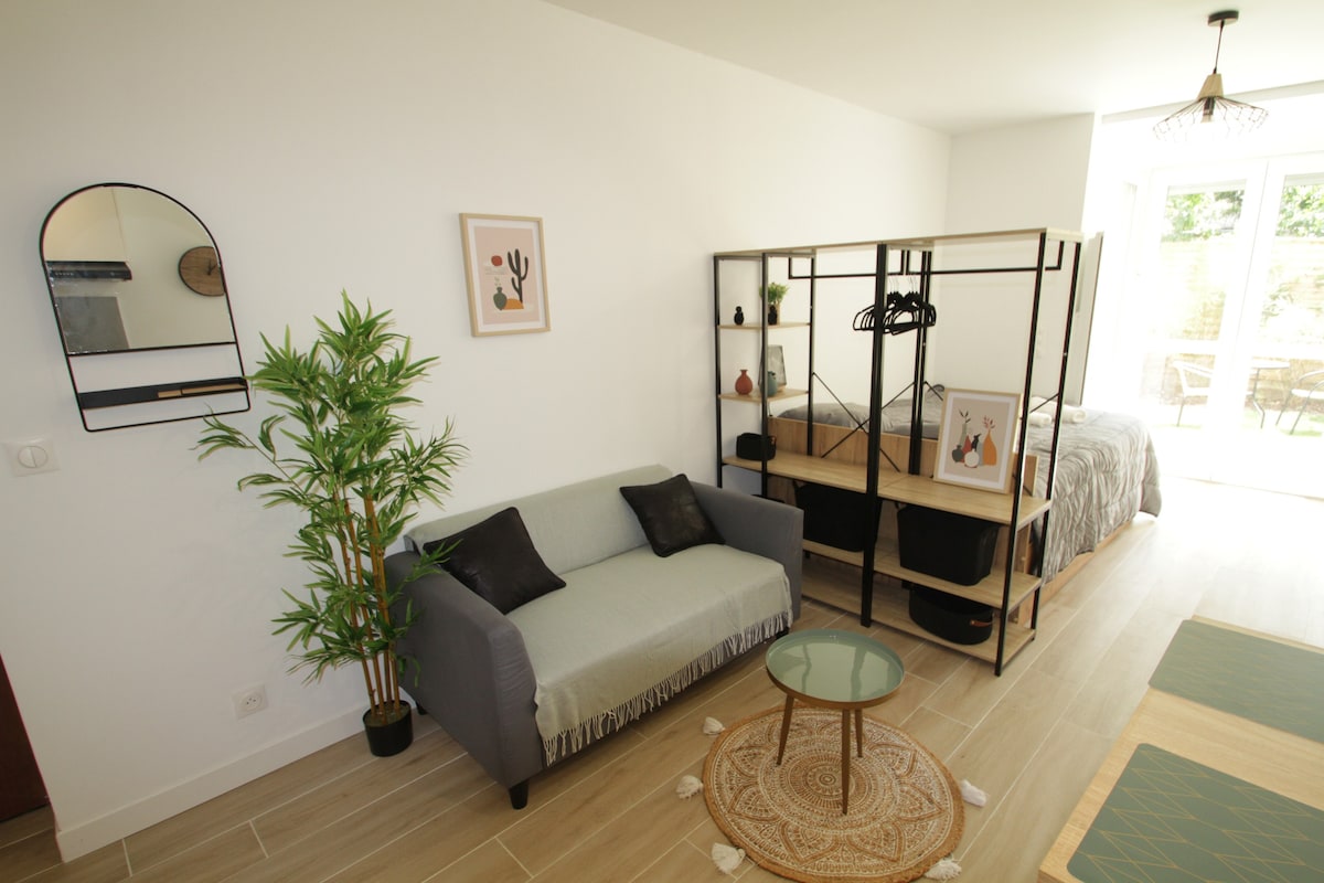 3-Appartement indépendant  27 M2 avec jardin