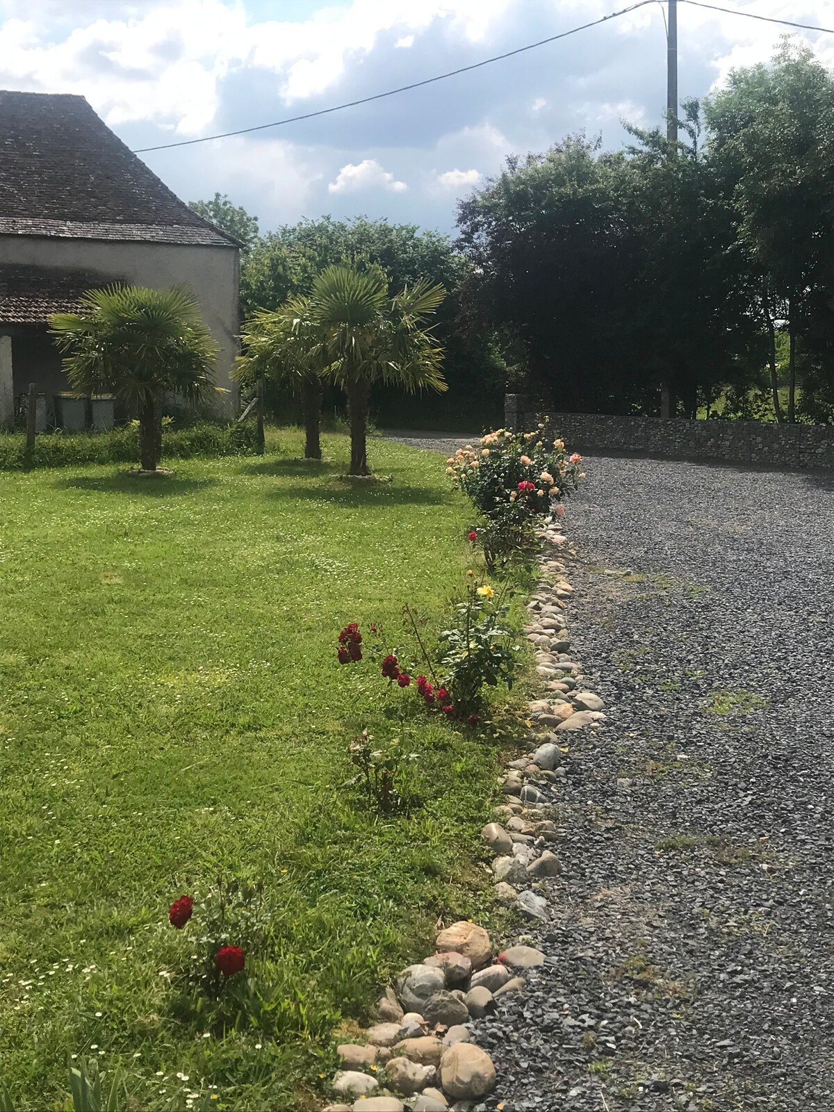 位于Béarnaise乡村的房子
