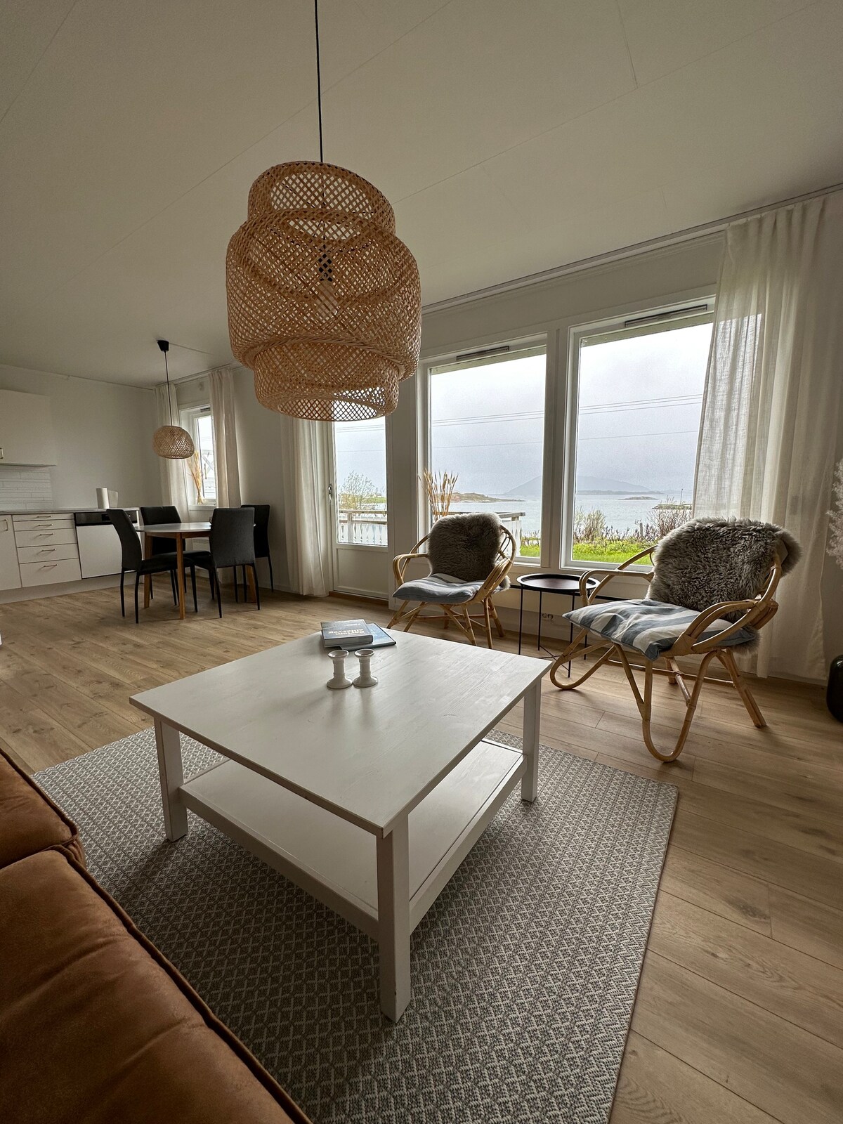 位于Efjord nr2的舒适度假公寓