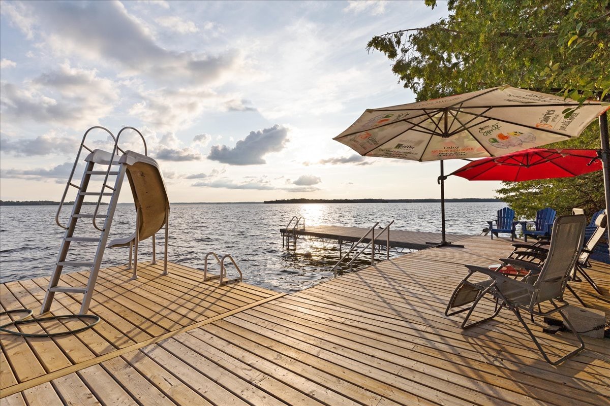 Sunset Retreat on Balsam Lake