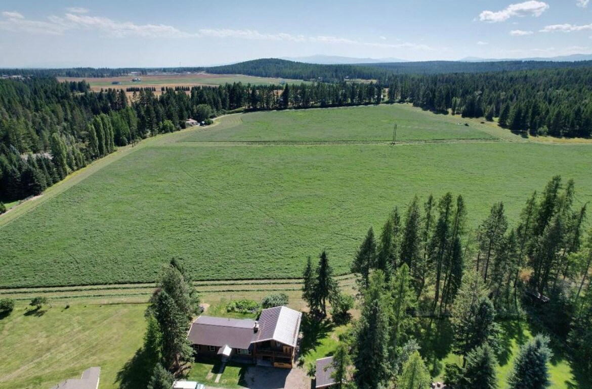 Whitefish Family Farmhouse 4BR