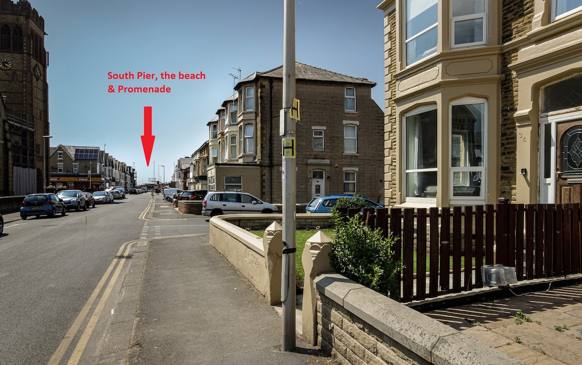 Family home: near beach, South Pier & Pleasure B