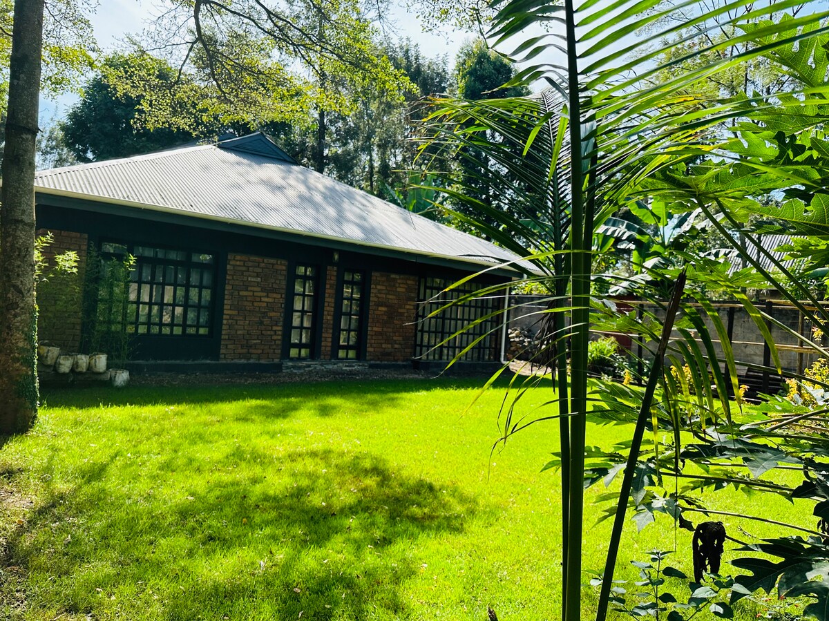 Arusha maasai home