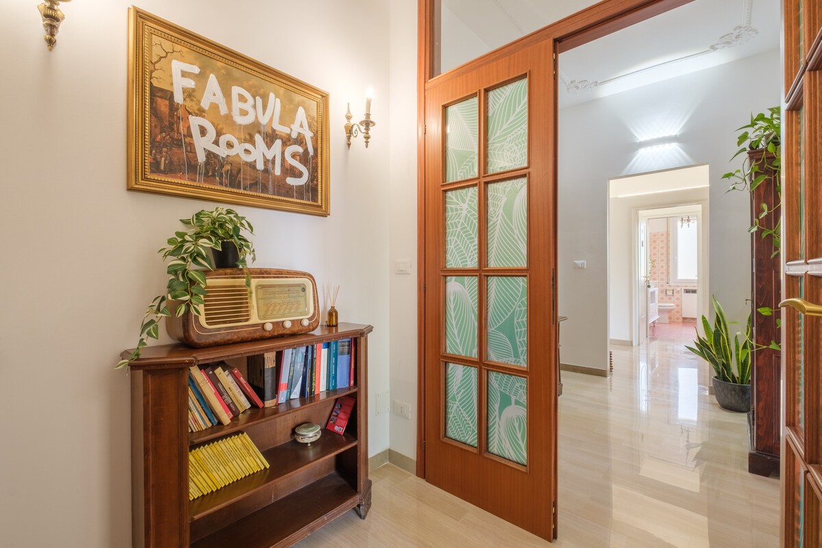 Fabula Rooms · flat · 3 Suites with 3 bathrooms