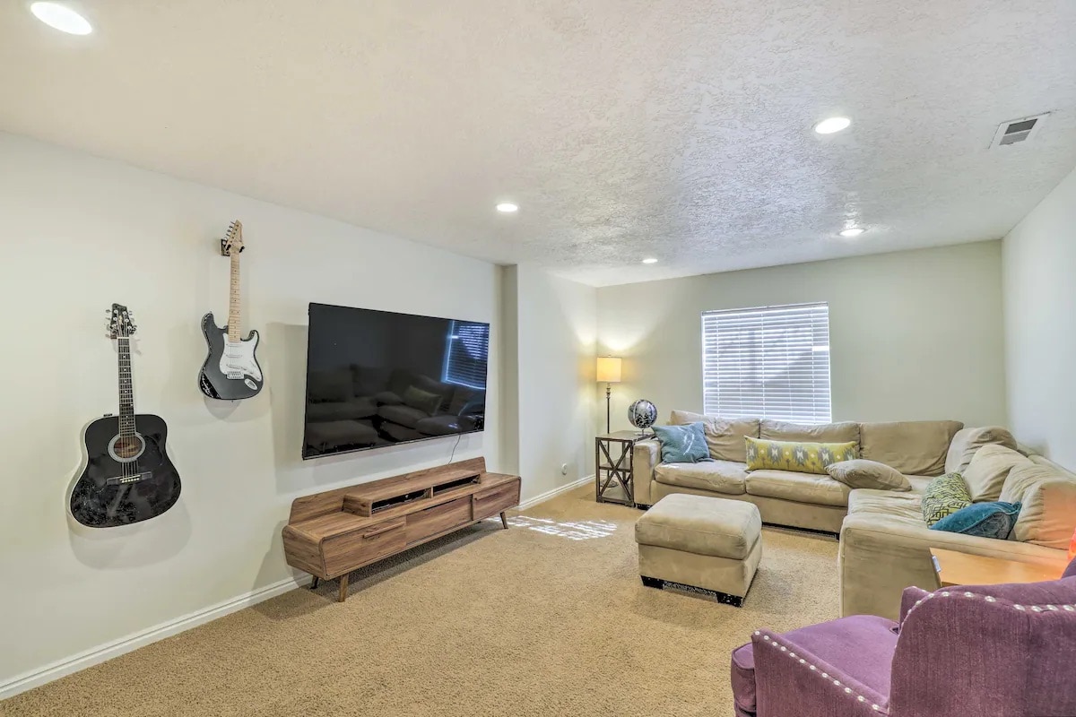 Cozy Orem Gem - Perfect Location