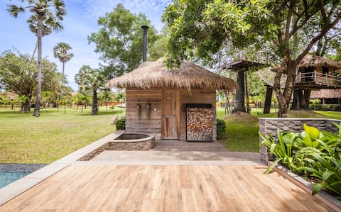 Serene Garden - Serviced Villa (2 BR, 2 adt+2chld)