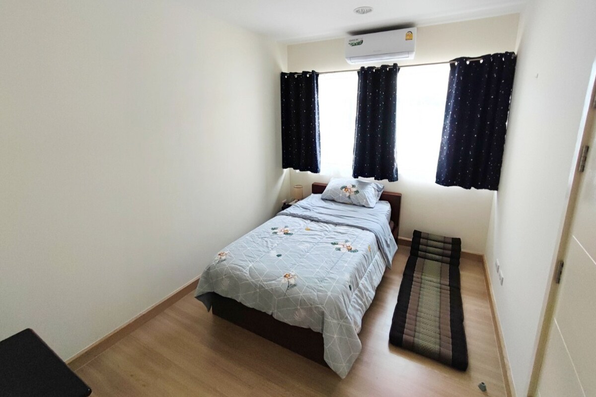 2 Bedrooms near BKK airport and food
