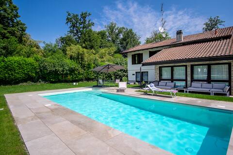 Villa Novelli - Piscina Giardino