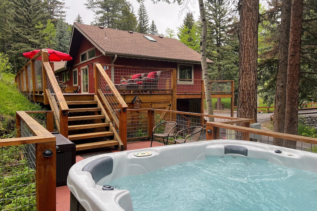 Witter Pretty Mountain Home | Hot Tub | Creekside