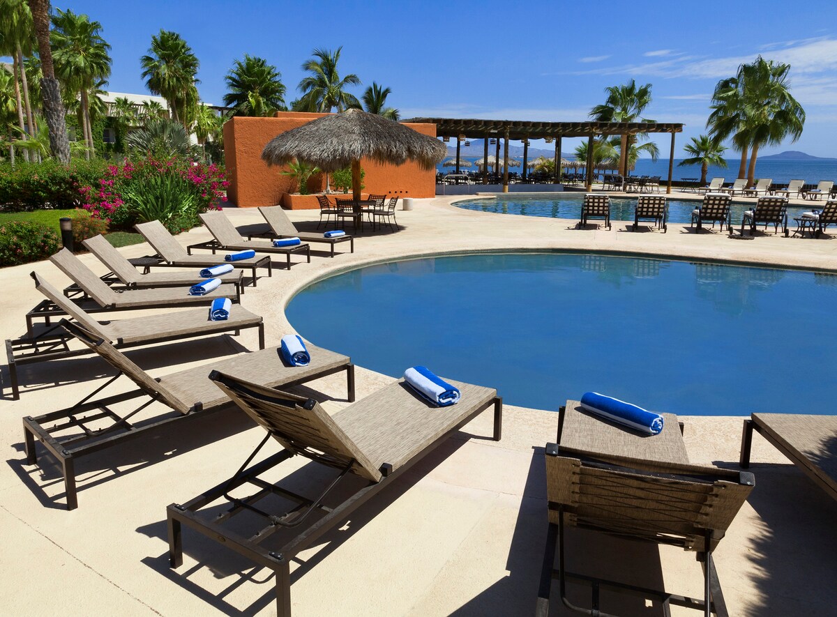 Habitación con vista al mar en la Bahía de Nopolo