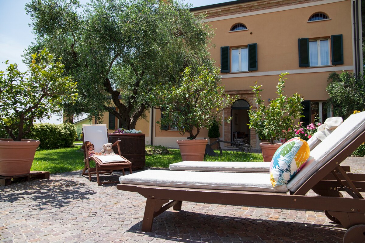 Villa Fiore Novilara Pesaro 3km from the beaches