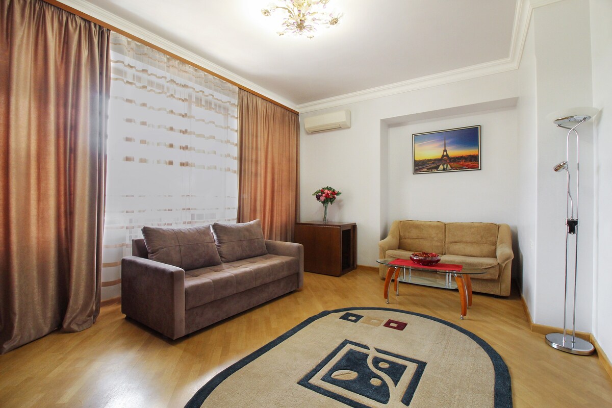 2 Bedroom Apartment on Tumanyan street