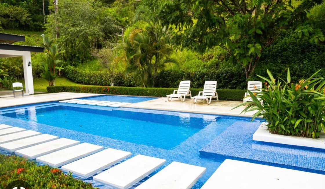 Tropical Paradise in Costa Rica/Private Pool/BBQ