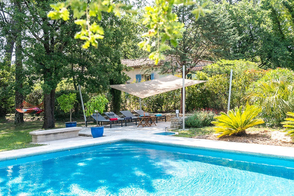 Elegant villa , mosaic heated pool , flat garden