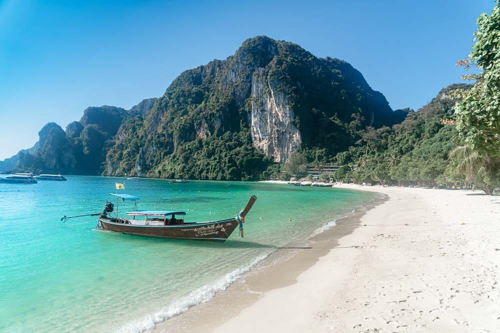 Spacious Luxury Room on Phi Phi Beach w/ Pool