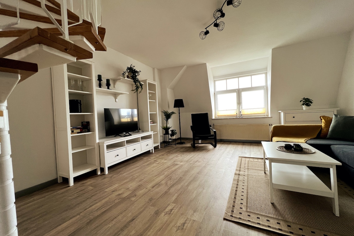 Beautiful apartment with balcony in Plauen.