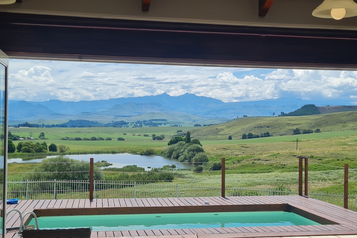 25 Hazyview - Underberg Home