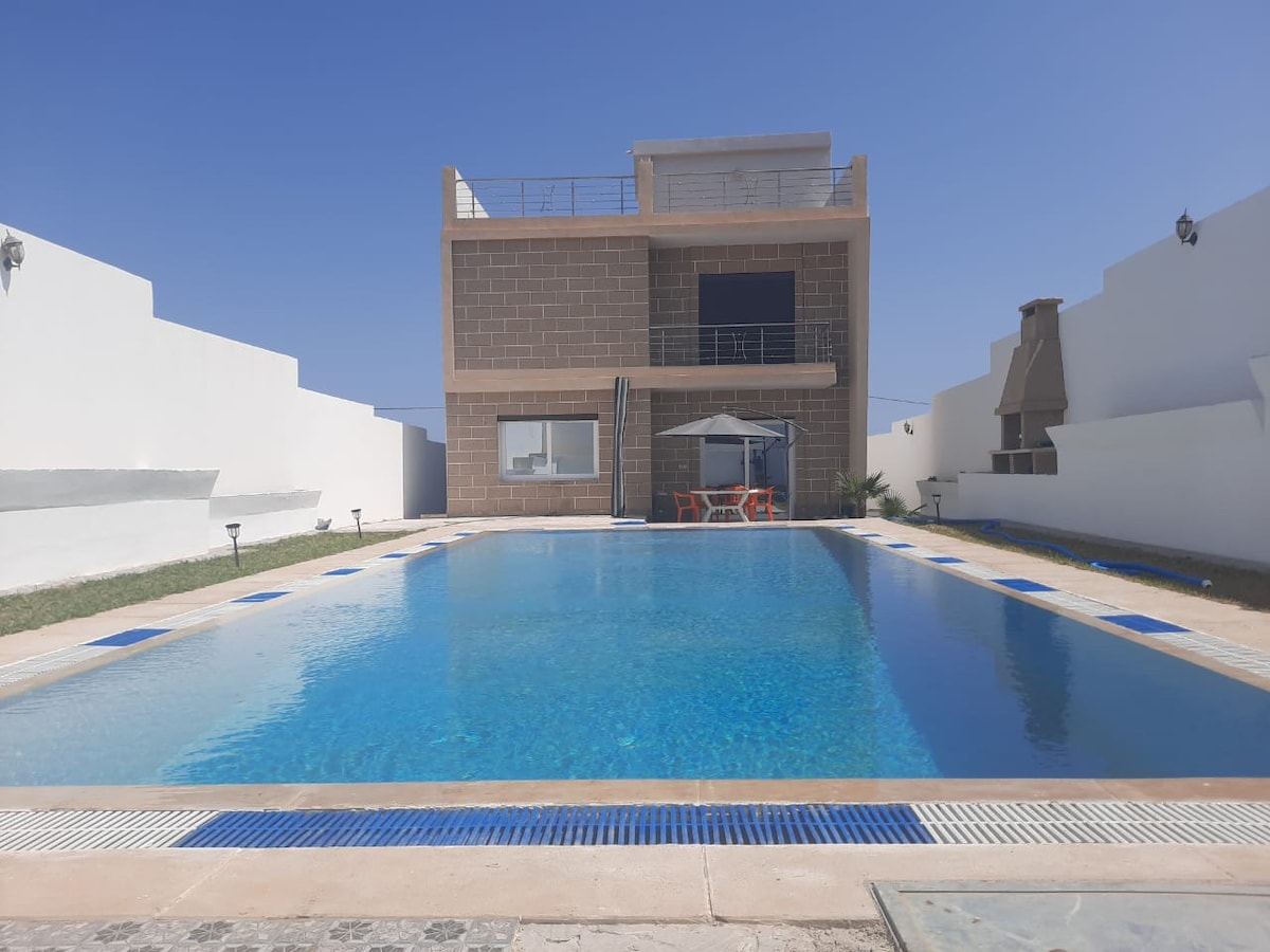 Villa avec piscine privée cap de l’eau, saadia