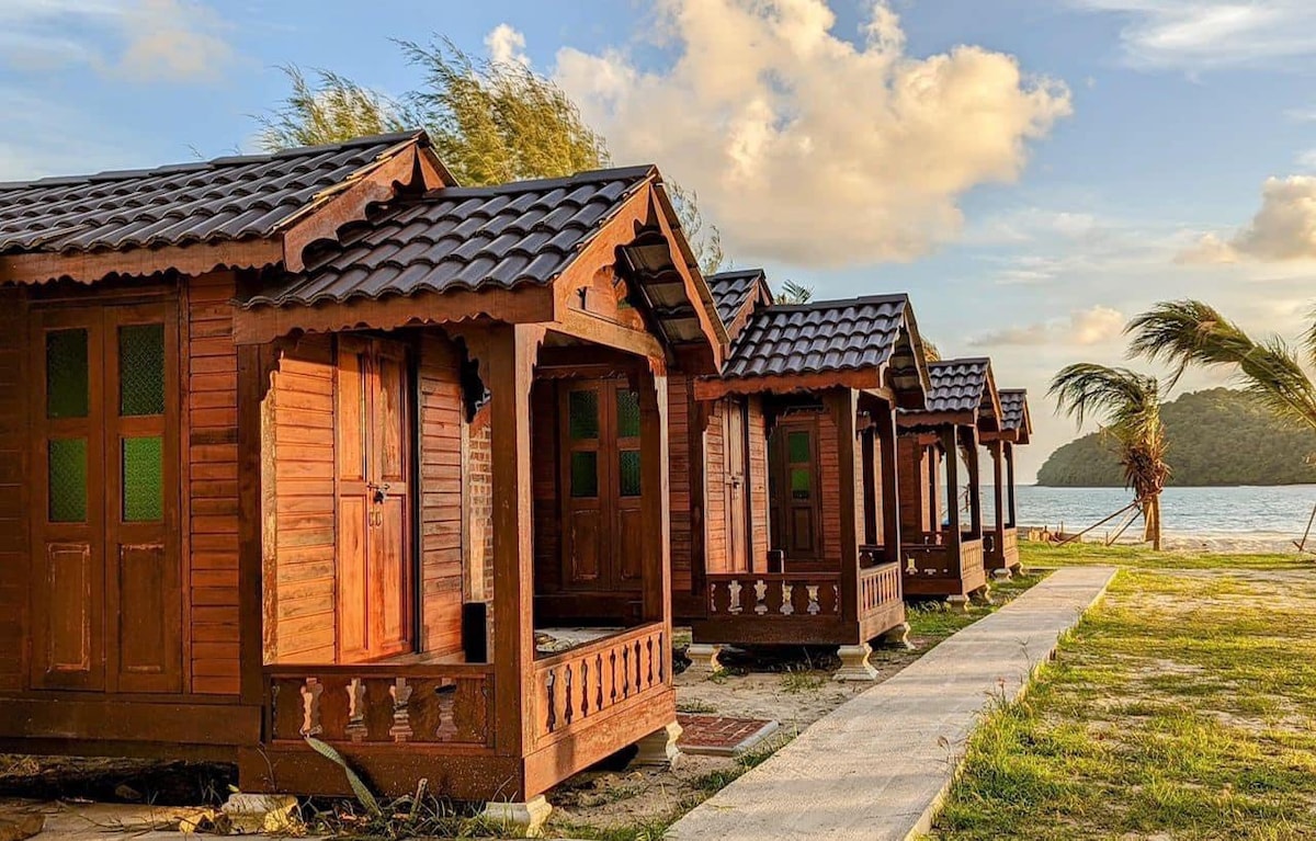 兰卡威海滨小木屋