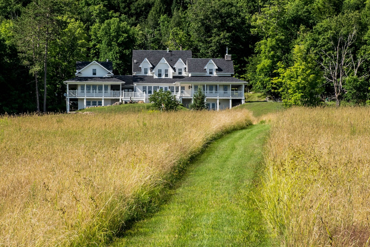 Muskoka Cottage Getaway