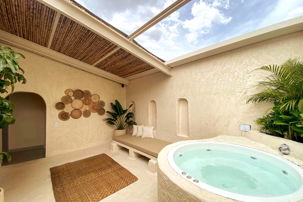 Espectacular apto con  terraza y jacuzzi privada