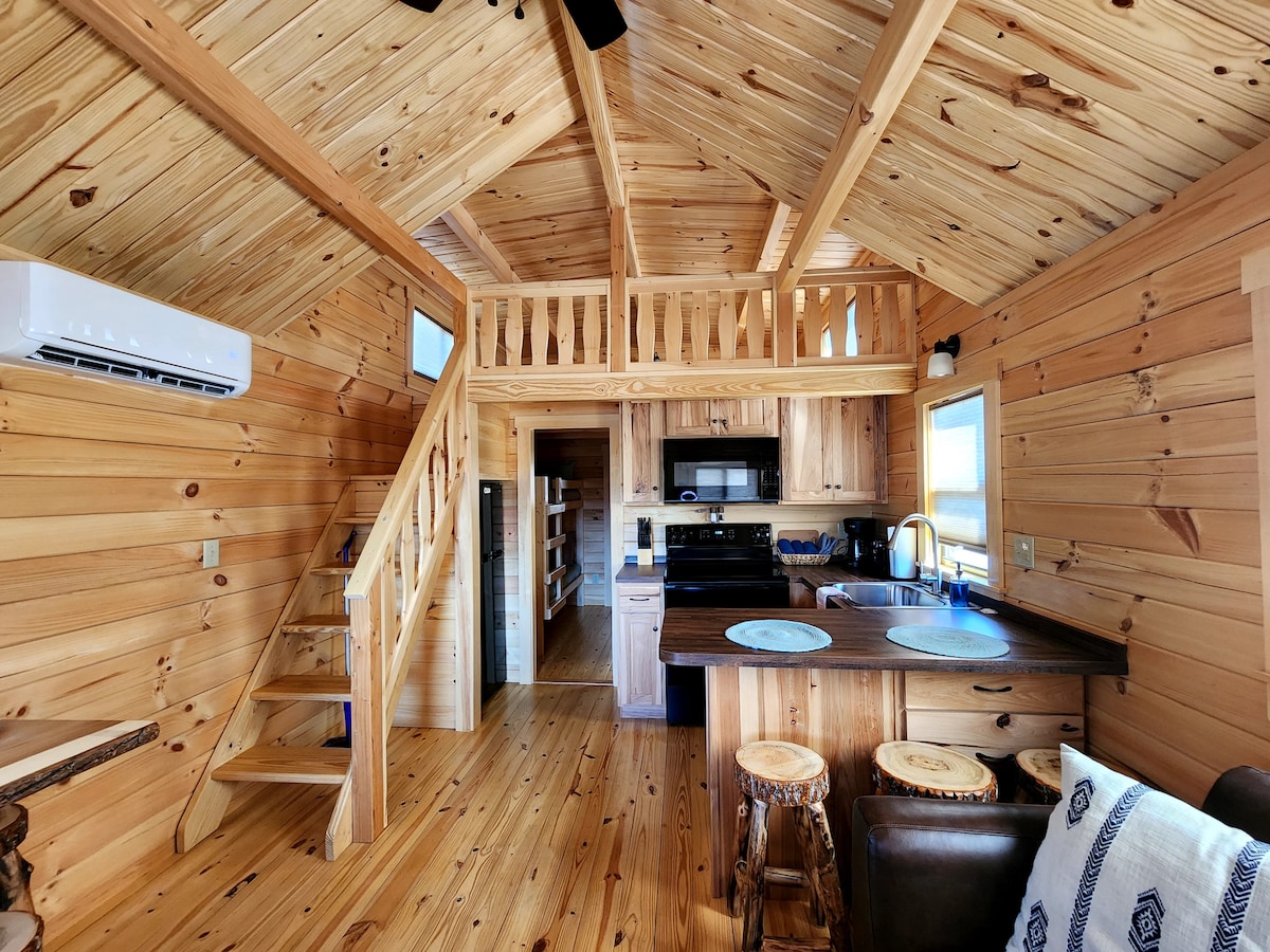 Monument Log Cabin