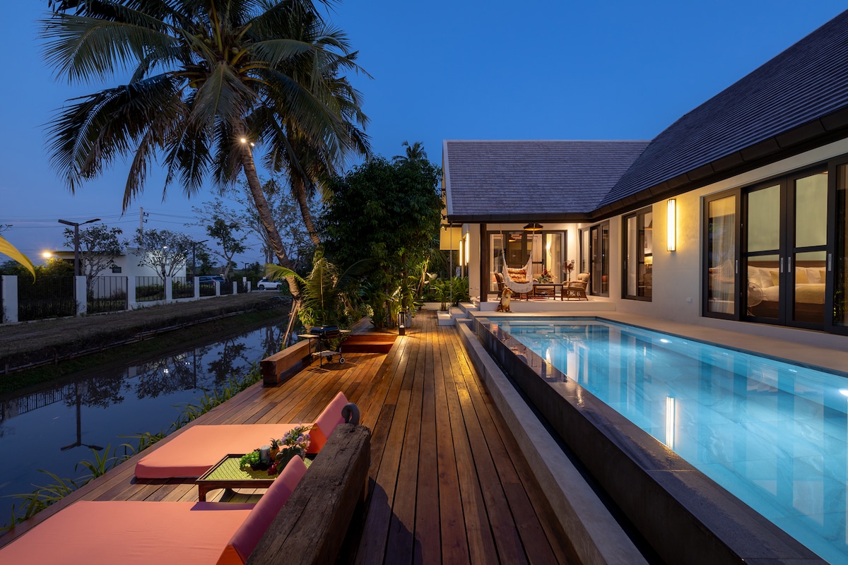 Entire Luxury Private Pool Villa No.8