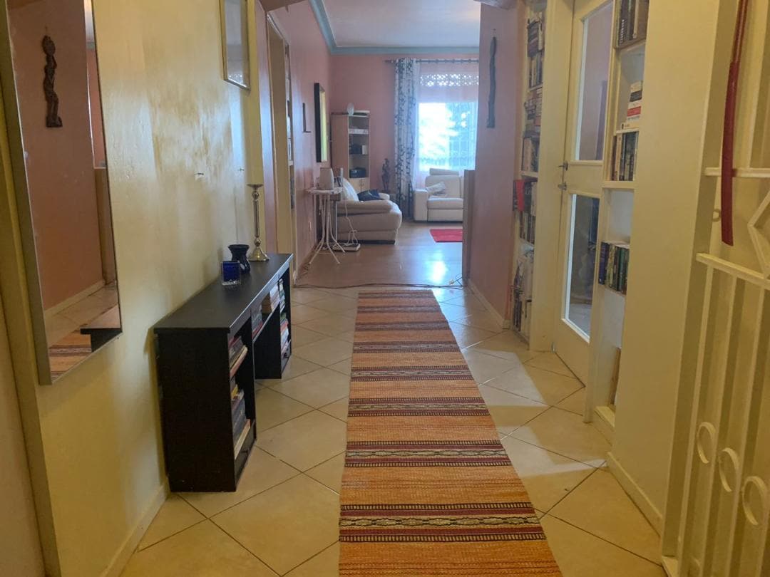 Relaxing Oasis, garden views - 2 bed/1bath Buziga